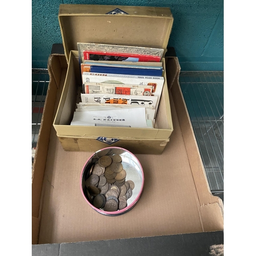 560 - Box containing coin books and old pennies