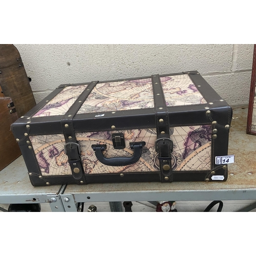 14 - 'World map' storage chest