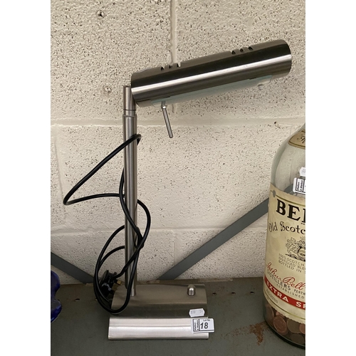 18 - Modern desk lamp