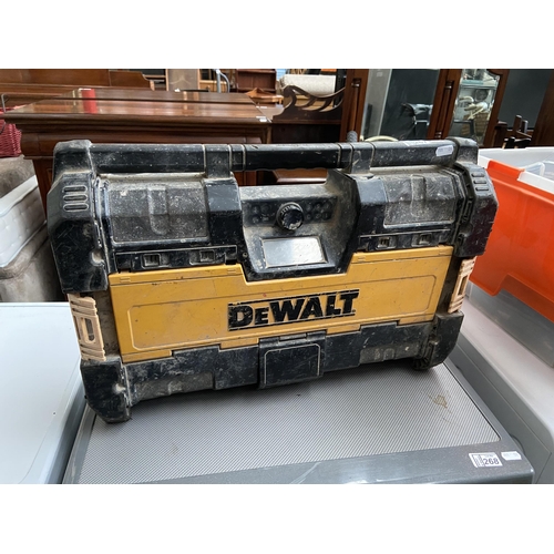 267 - DeWalt site radio