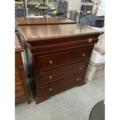 294 - 4 Drawer mahogany chest of drawers