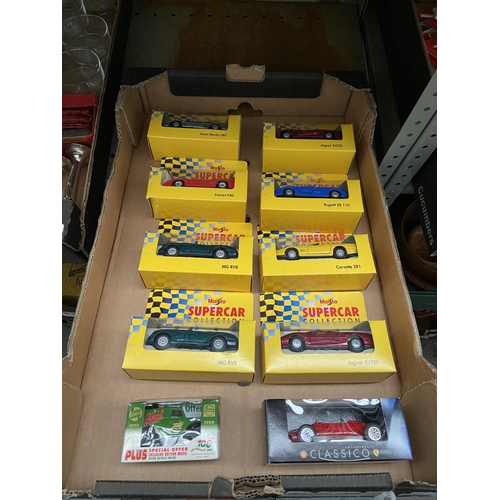 34 - Box containing Maisto 'Super Cars' etc