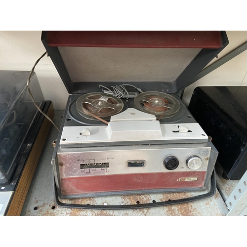 164 - Philco reel to reel