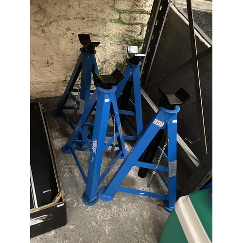 416 - 4 Draper axle stands