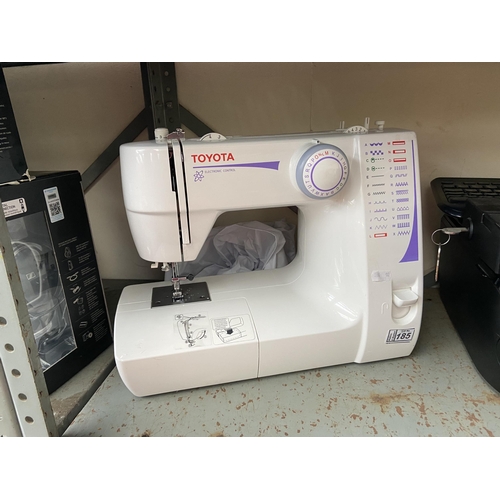 185 - Toyota sewing machine