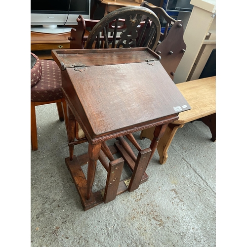 311 - Children's vintage desk