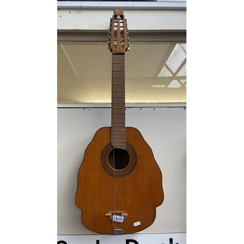 432 - An unusual 12 string musical instrument A/F