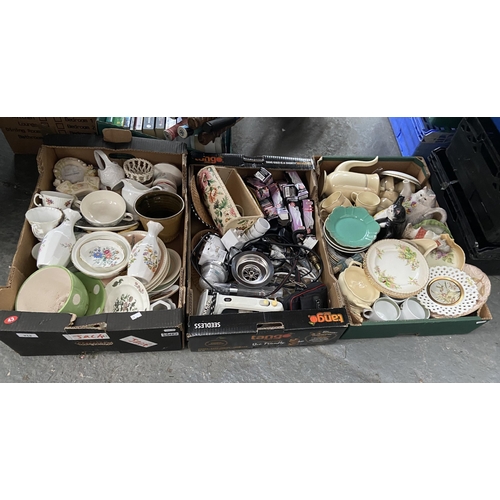 462 - 3 Boxes containing ornaments, flatware and teapots