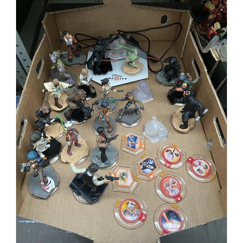 58 - Box containing Disney Infinity Star Wars characters