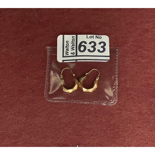 633 - Pair of 9ct gold earrings