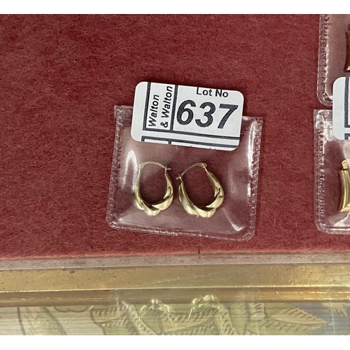 637 - Pair of 9ct gold earrings