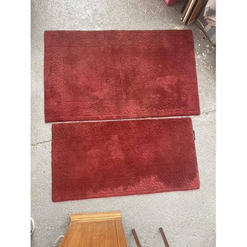 268 - 2 Red rugs