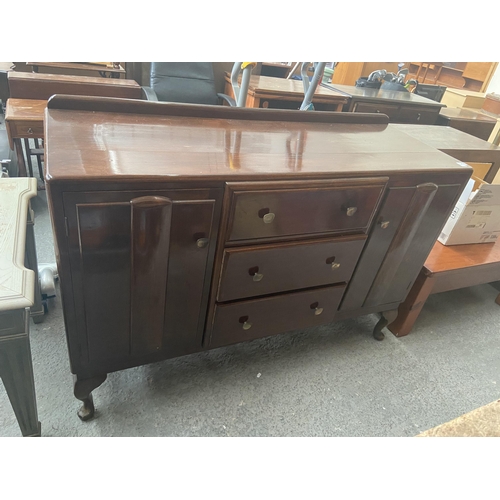 394 - Vintage sideboard