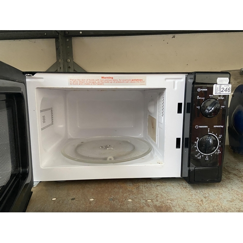 246 - 700w Microwave