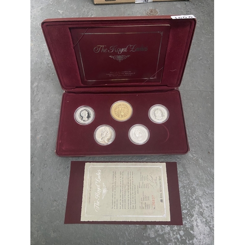 1000 - The Royal Ladies silver coin set