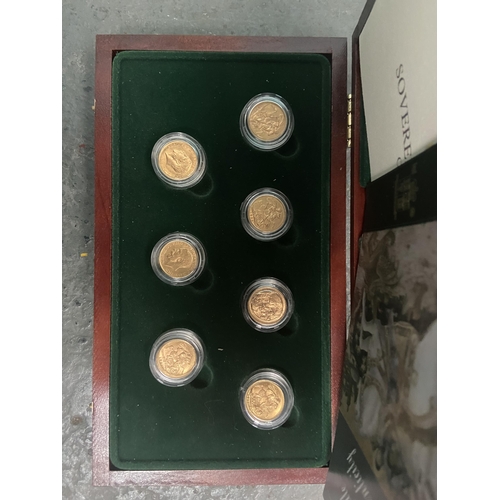 1005 - Display case containing 7 full sovereigns - Only 10% buyer's premium