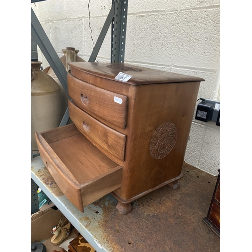 61 - Small 3 drawer storage chest