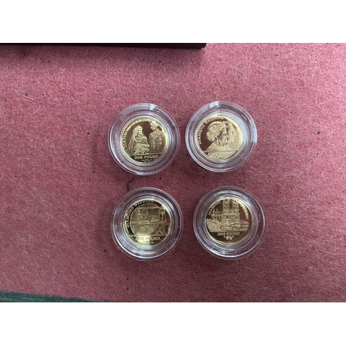 1013 - 2007 Diamond Wedding gold proof Gibraltar sovereign set - Only 10% buyer's premium