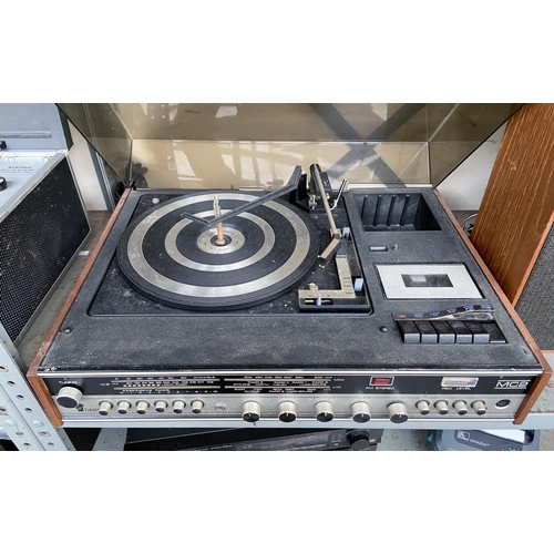 182 - Fidelity MC2 turntable system and speakers
