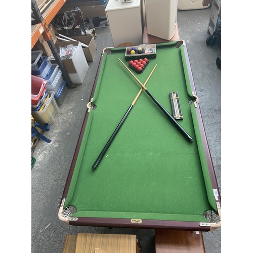 443 - 1/4 Size snooker table with cues and balls etc