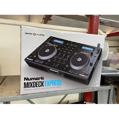 146 - Numark Mixdeck Express DJ controller