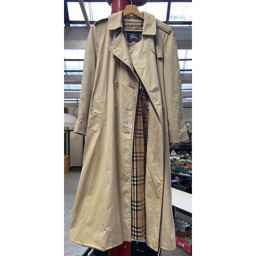 286 - Burberry rain coat (needs a good clean)