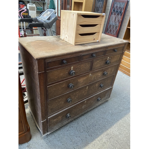 294 - Vintage chest of drawers