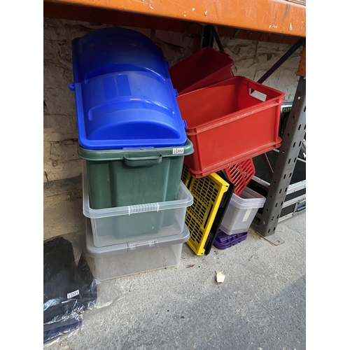 352 - Quantity of plastic storage boxes