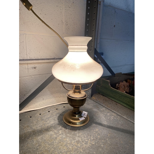 44 - Electric 'oil lamp'