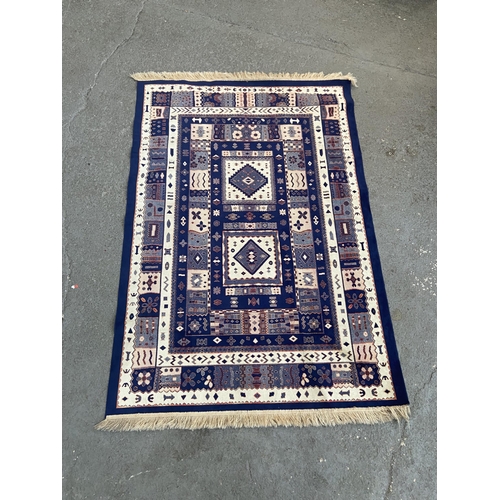 233 - Ornate rug