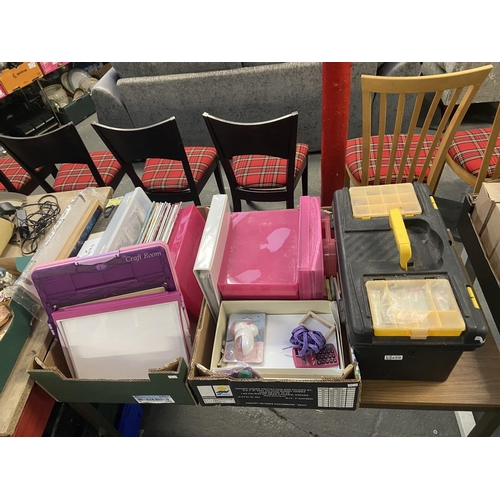 458 - 3 Boxes containing crafting items