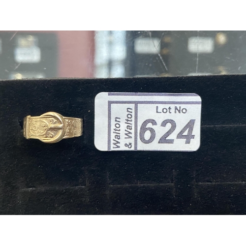 624 - 9ct Gold belt buckle ring, size P, over 3g - Only 10% buyer's premium