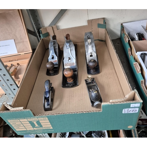 248 - Quantity of wood planes including Stanley and Record