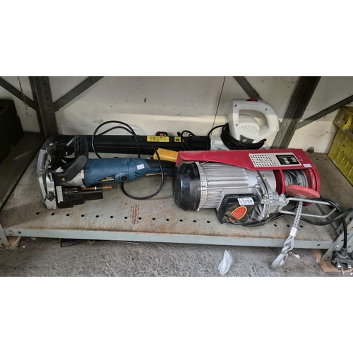 258 - Quantity of power tools