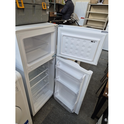 294 - Fridge freezer