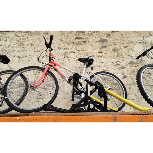 408 - Bike and bike rack