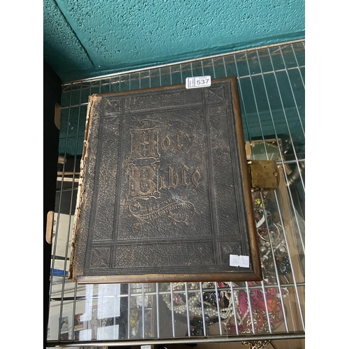 537 - Large vintage Holy Bible with illustrations