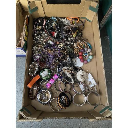 551 - Box containing costume jewellery