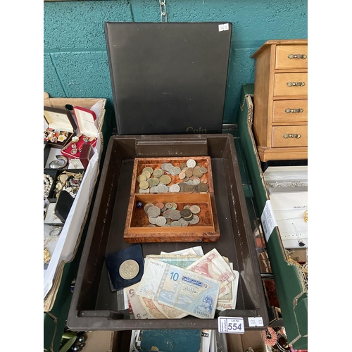 554 - Box containing assorted coins and notes, and a coin album