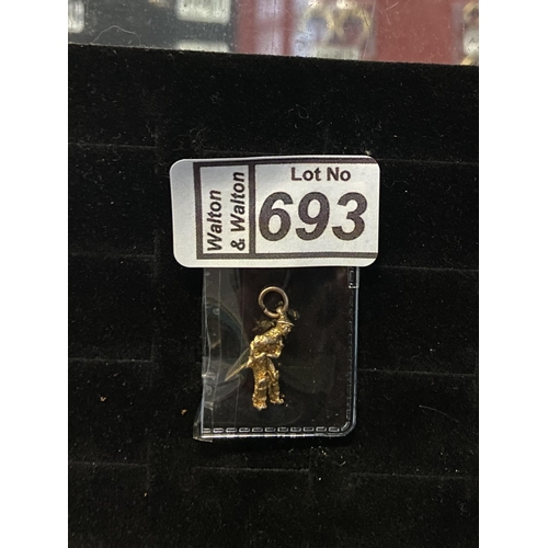 Lot 693       