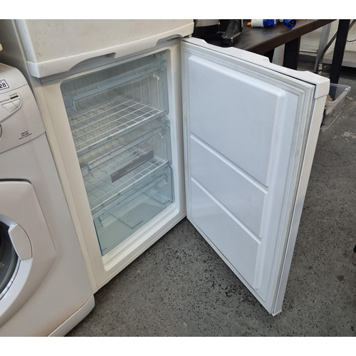 330 - Zanussi Electrolux fridge freezer (working)