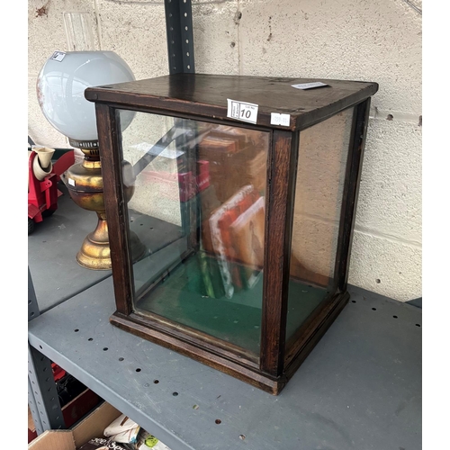 Lot 10        
