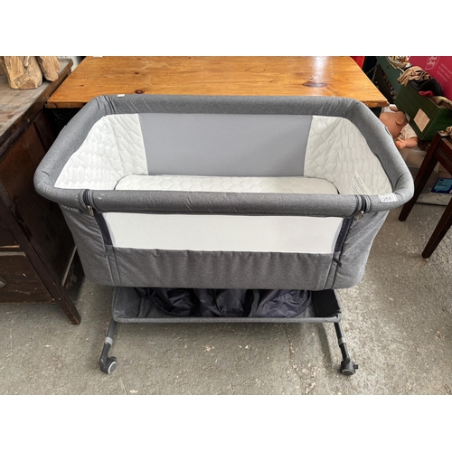 366 - Red Kite CozySleep crib (very clean)