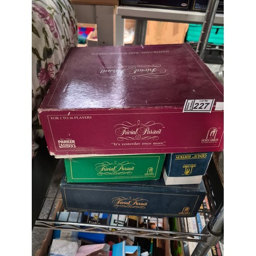 227 - Quantity of vintage Trivial Pursuit games