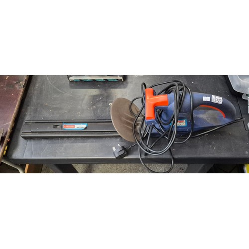 333 - Challenge hedge trimmer