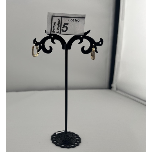 5 - Pair of 9ct gold diamond earrings, 1.1g - Only 10% buyer's premium