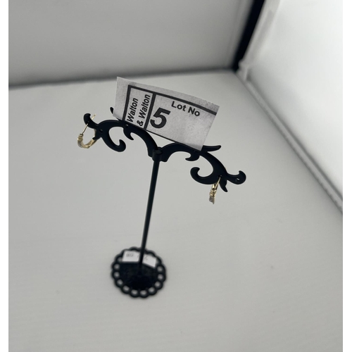 5 - Pair of 9ct gold diamond earrings, 1.1g - Only 10% buyer's premium