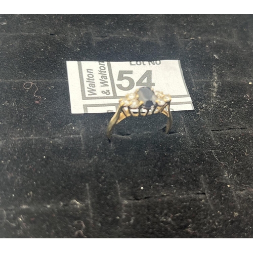 54 - 9ct Gold stone set ring, size N 2.1g - Only 10% buyer's premium