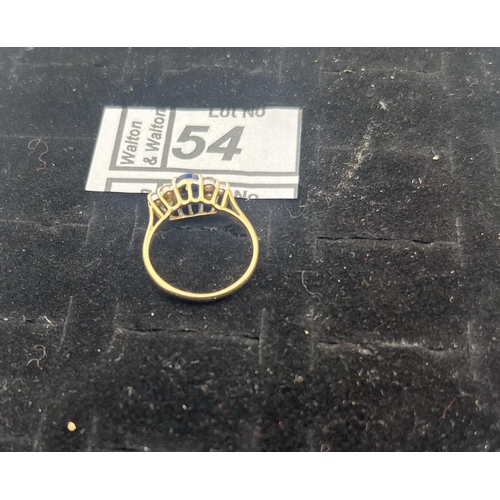 54 - 9ct Gold stone set ring, size N 2.1g - Only 10% buyer's premium