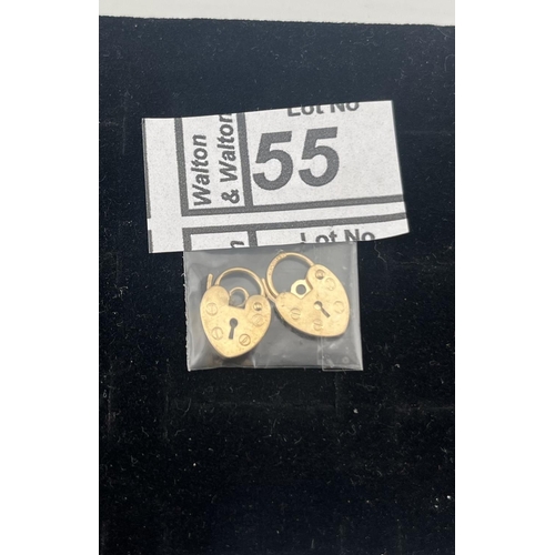 55 - 2 9ct Gold heart padlock clasps, 1.4g - Only 10% buyer's premium